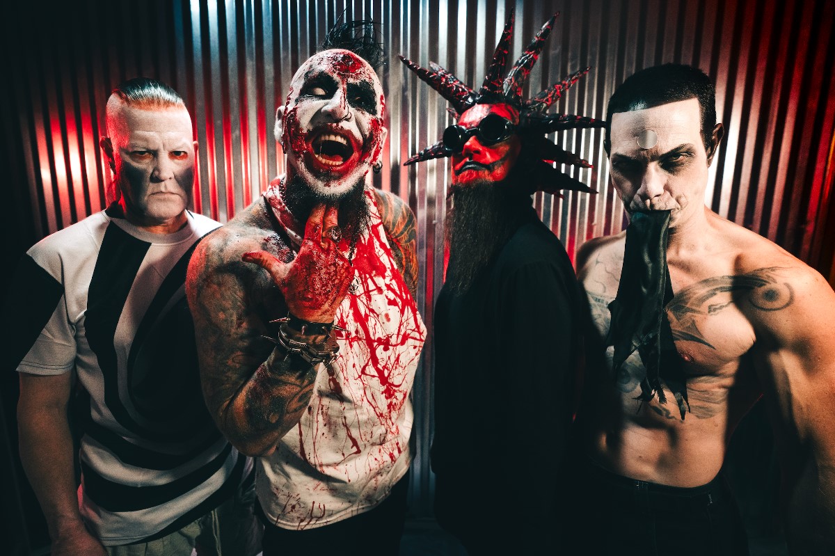 Mudvayne Turns Back the Clock and Looks to the Future