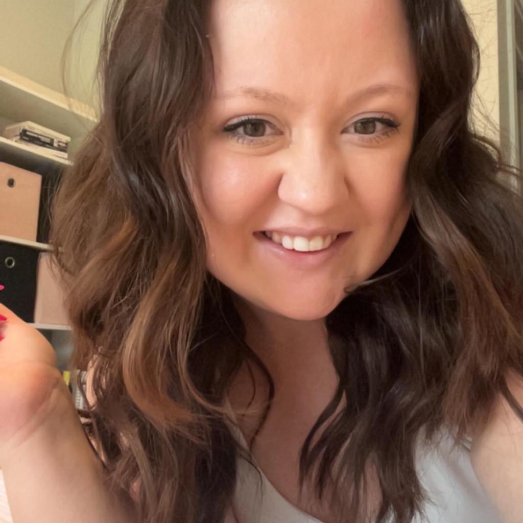 Designer Dani Kaiser of Dani K Designs