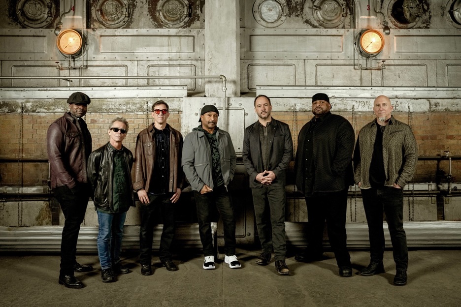 members of Dave Matthews Band