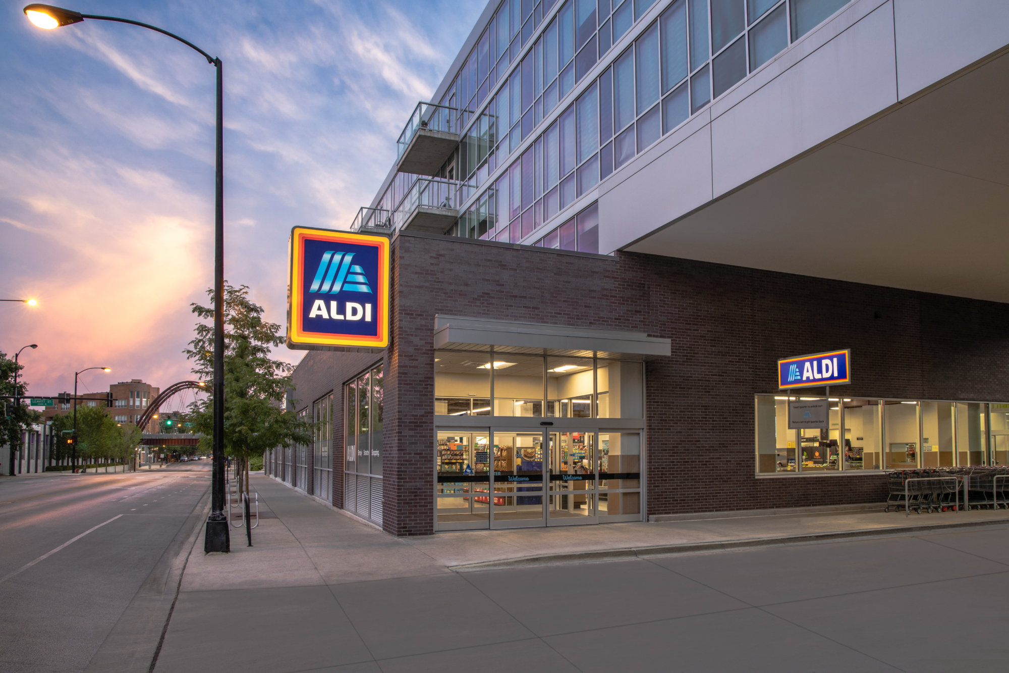 exterior of an Aldi