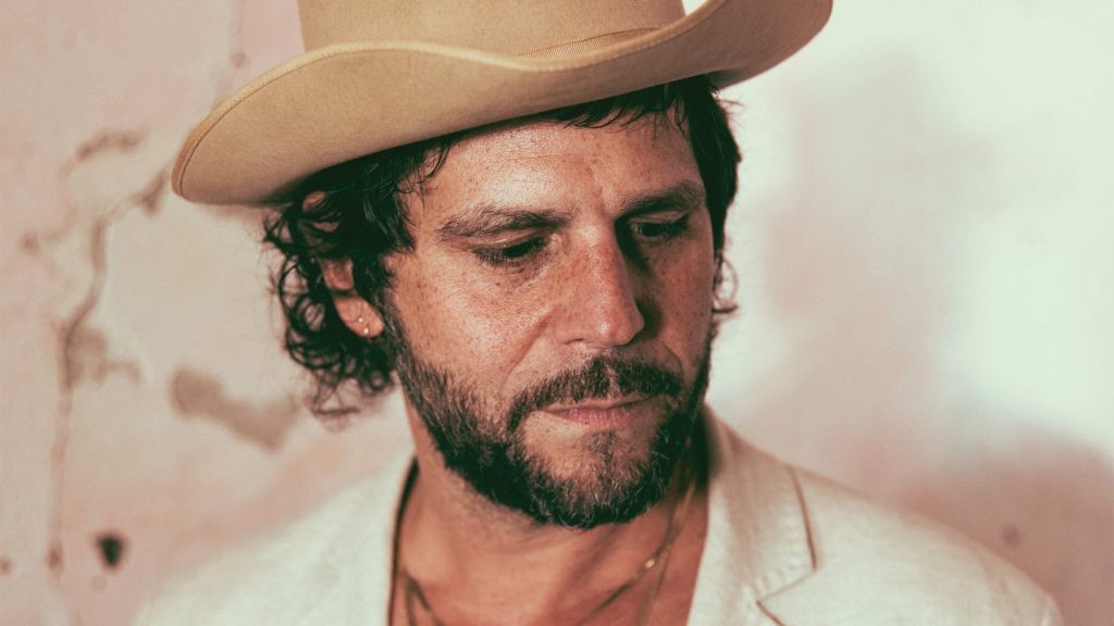 Langhorne Slim w/ Laney Jones