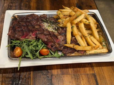 New Littleton Eatery Aims to be a 'Burb-Friendly French Bistro