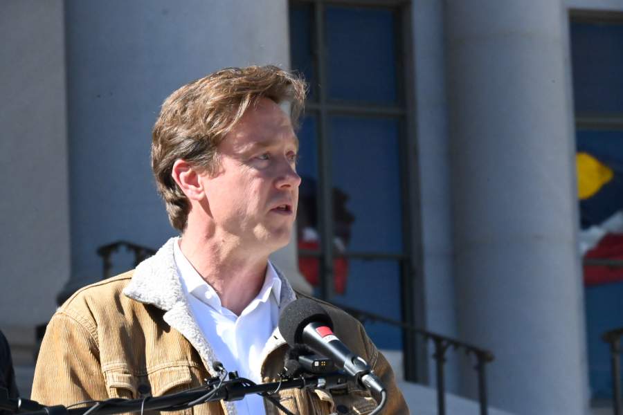 denver mayor gives speech