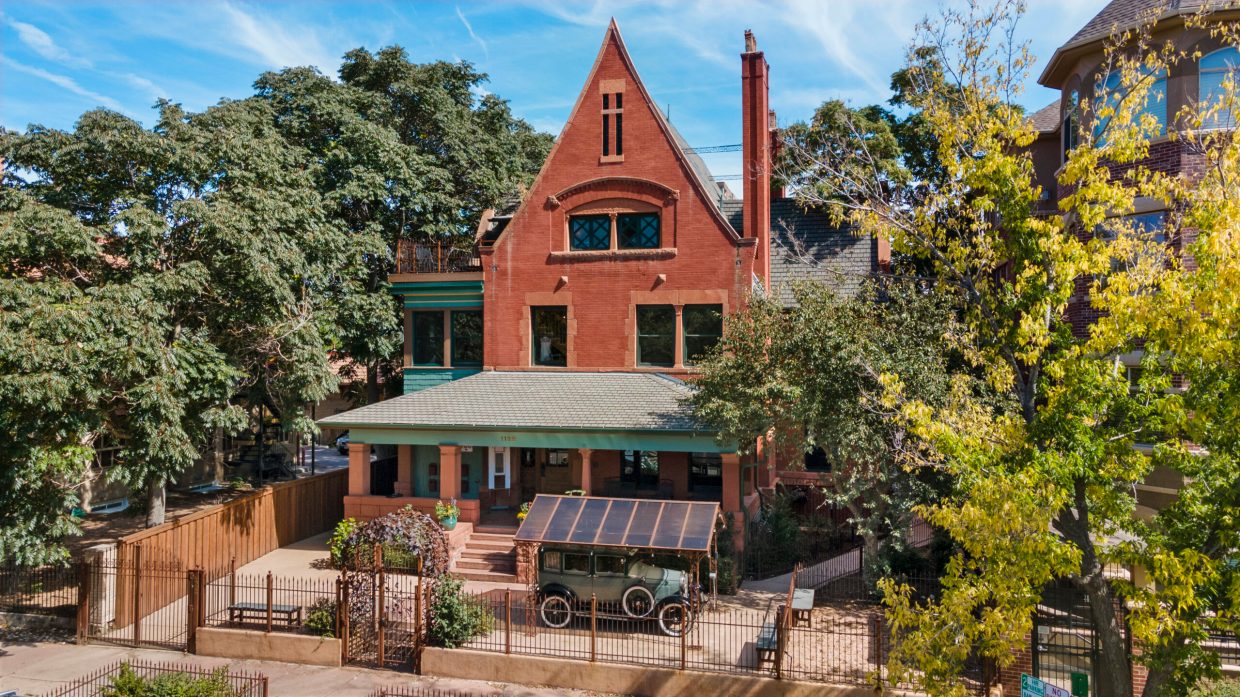 The peabody mansion on Grant Street in Denver