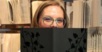 Under the Covers: Colorado Romantasy Readers Are Getting Hot