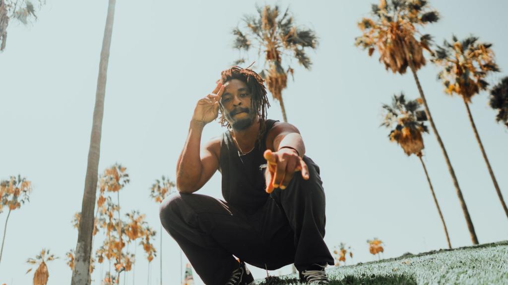 Shwayze – Ages 16+