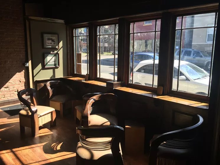 Marion Street Tavern Feels Like a Neighborhood Haunt in Cap Hill