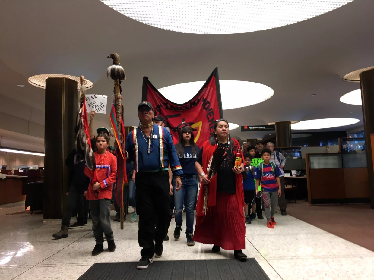 Standing Rock Protesters Shut Down Wells Fargo in Downtown Denver
