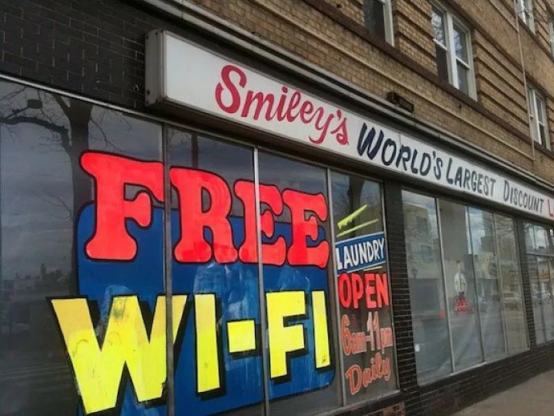 Smiley’s Laundromat Building Is Finally Washed Up and Hung Out to Dry
