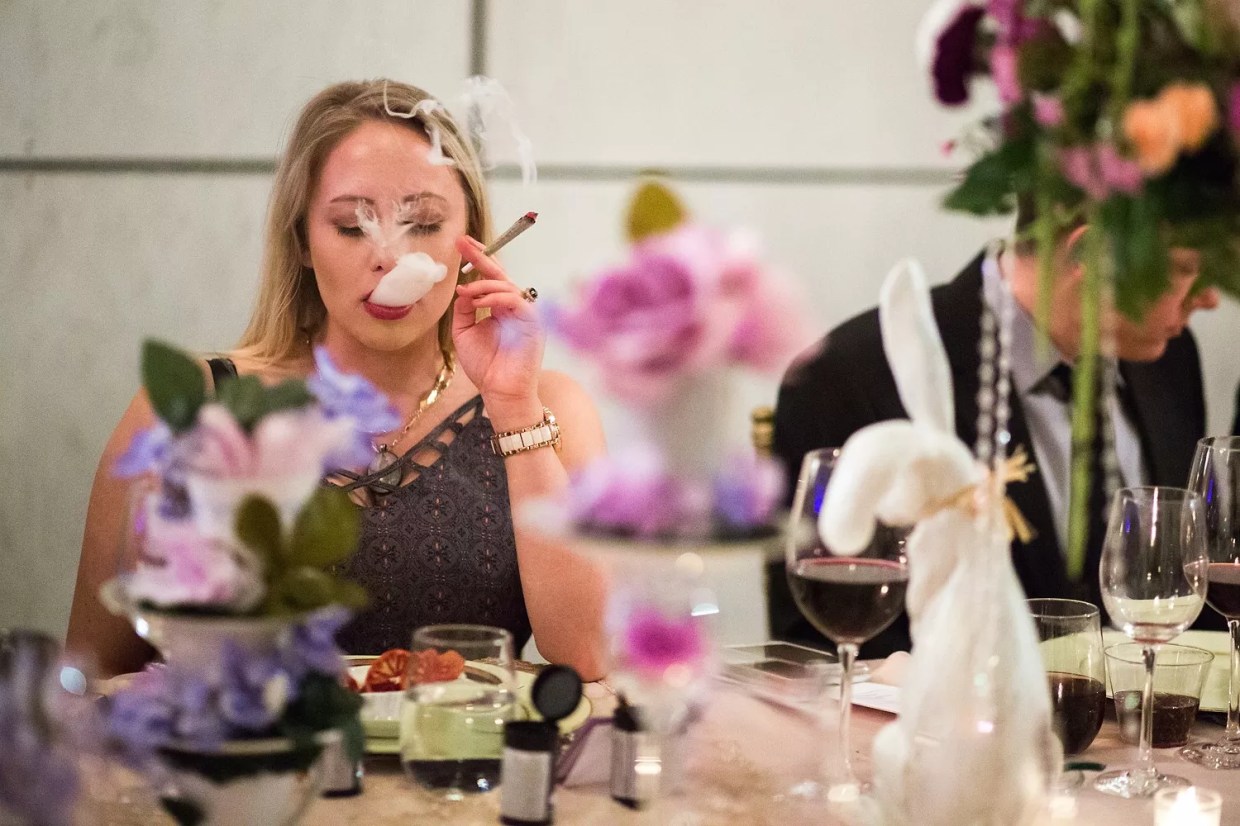Ten Tips for an <em>Alice in Wonderland</em>-Themed Cannabis Dinner