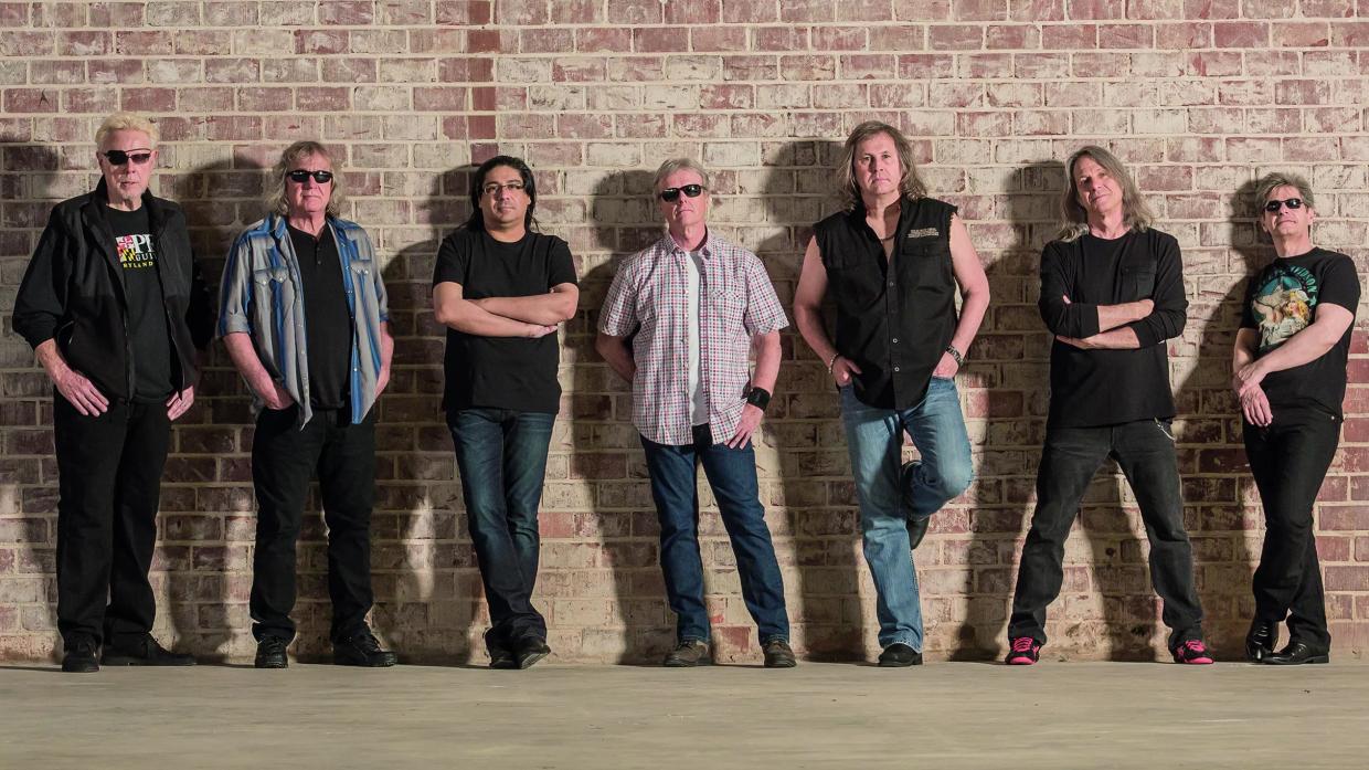 How Free Beer and Lies Earned Kansas Its First Record Deal
