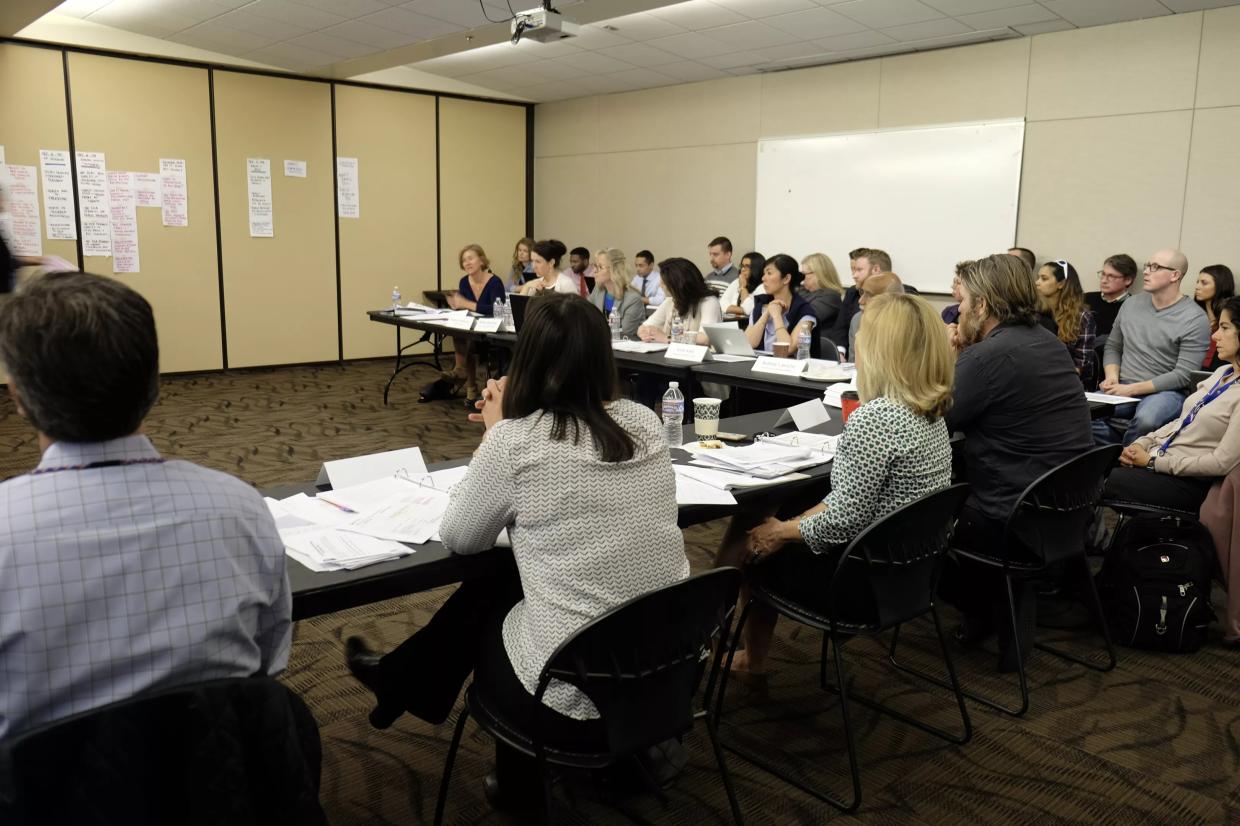 Social Consumption Group Debates Alcohol, Smoking Indoors and Locations
