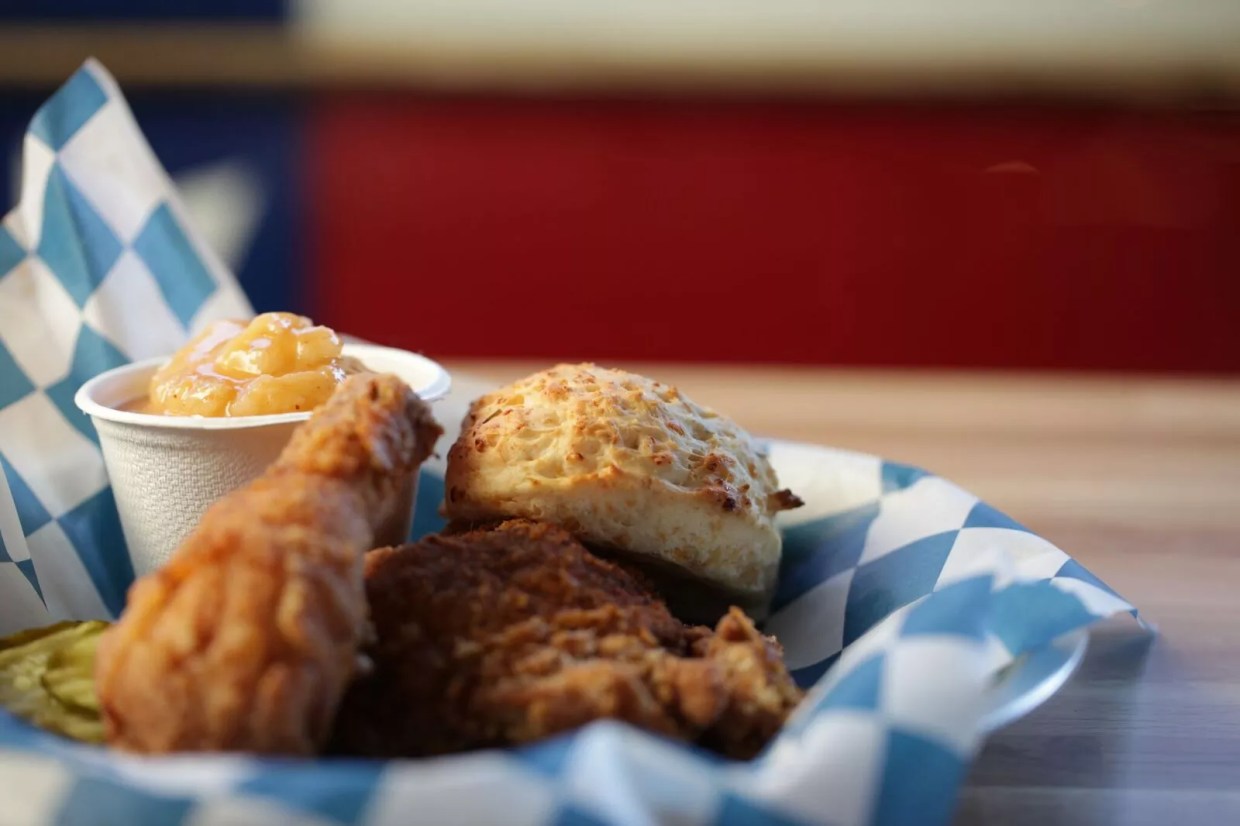 Friends in Weed Buying Meals From Denver Restaurants for Hungry Stomachs