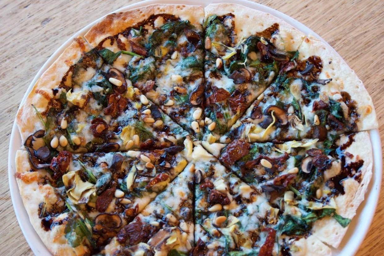 Sazza Hits the Stanley Marketplace with Salads, Pizza and Sustainability