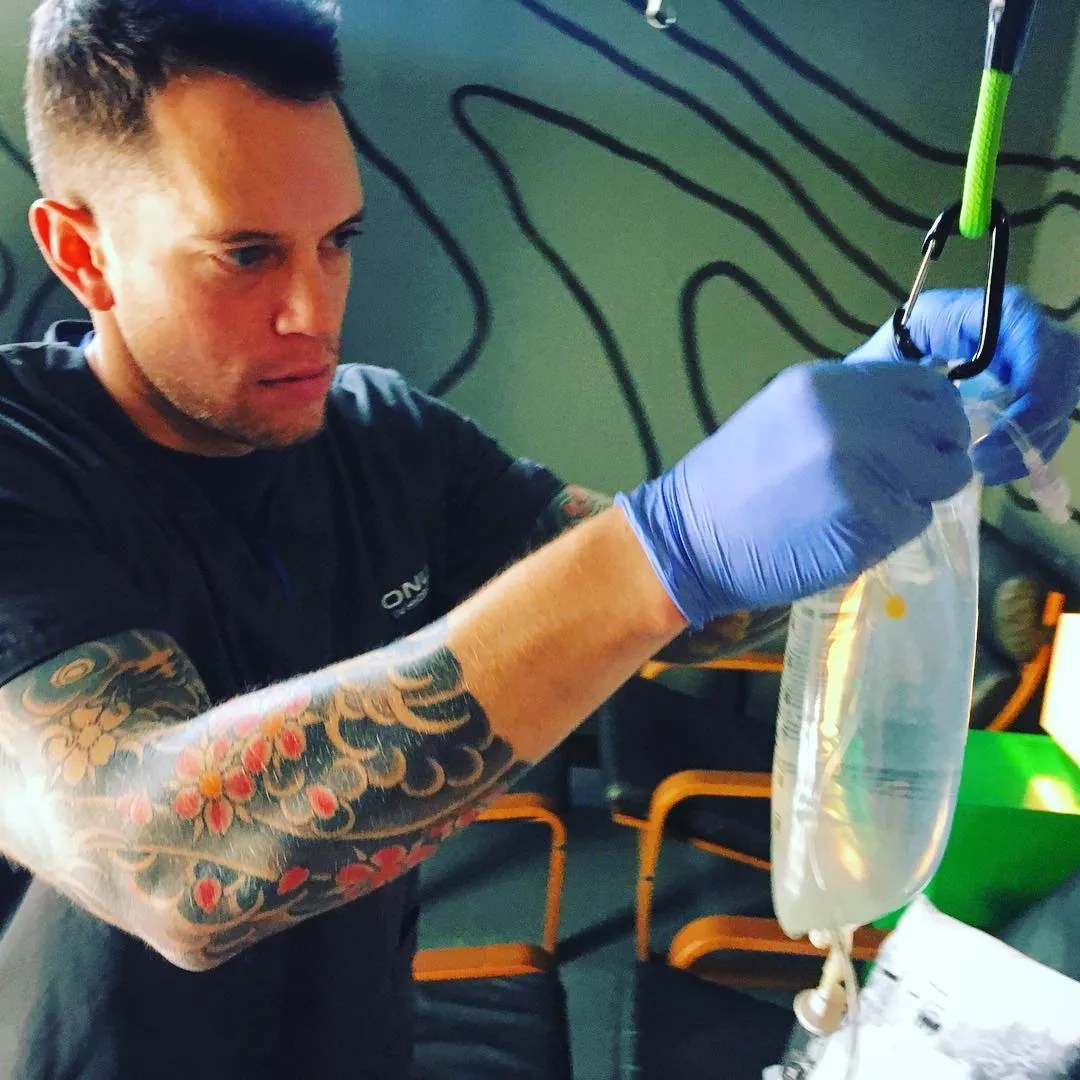 Hydration Station: Six IV Bars and the Nearby Saloons Where You Can Juice Up