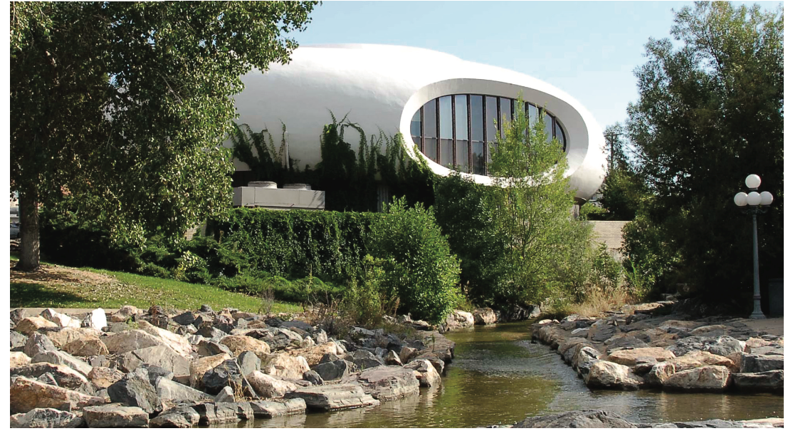 Ten Things You Should Know About Visionary Architect Charles Deaton