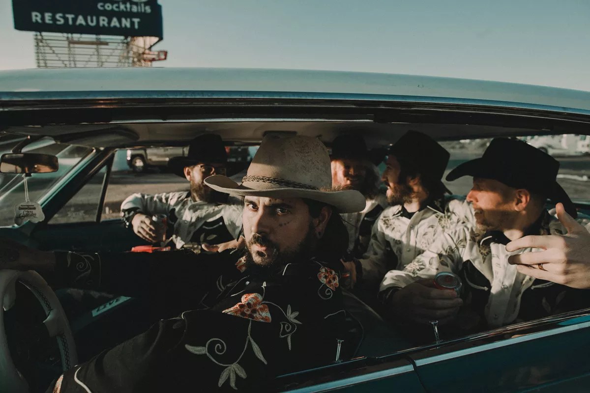 The Hang Rounders Sing About Shooting Guns at a Father’s Grave