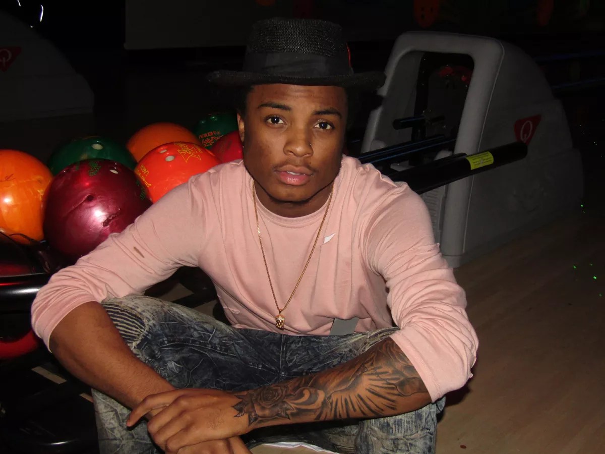 Rapper Larry Legend Quit Football to Rap. Now He’s Unstoppable.