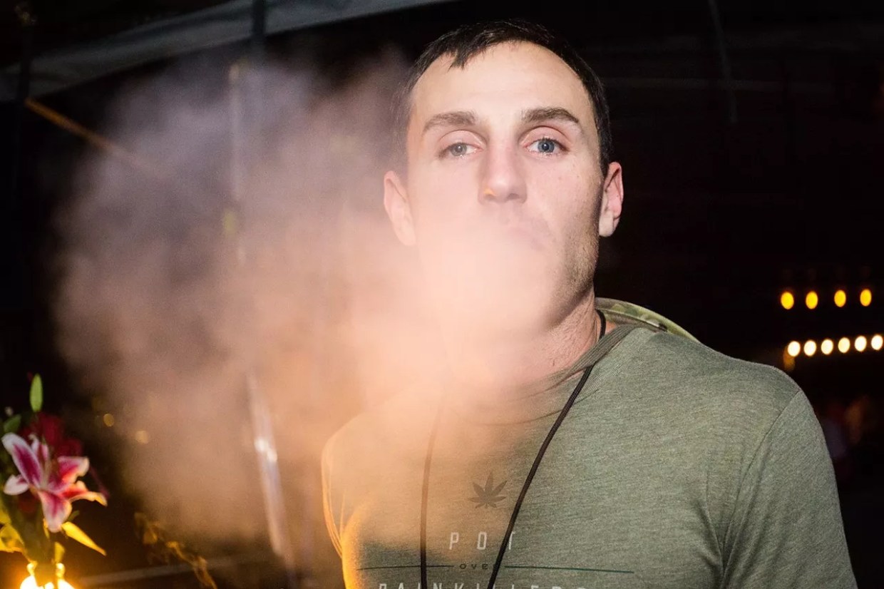 Legal Pot Sales to Reach $10 Billion in 2017, Report Estimates