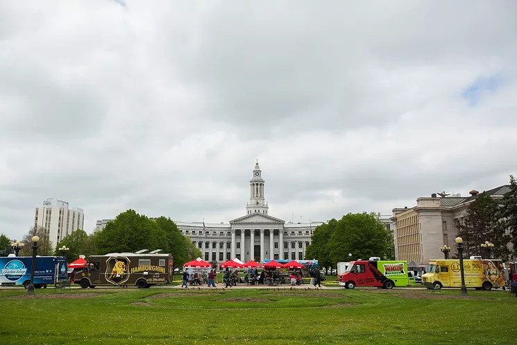 Six Arty Options for Last-Second Holiday Shopping