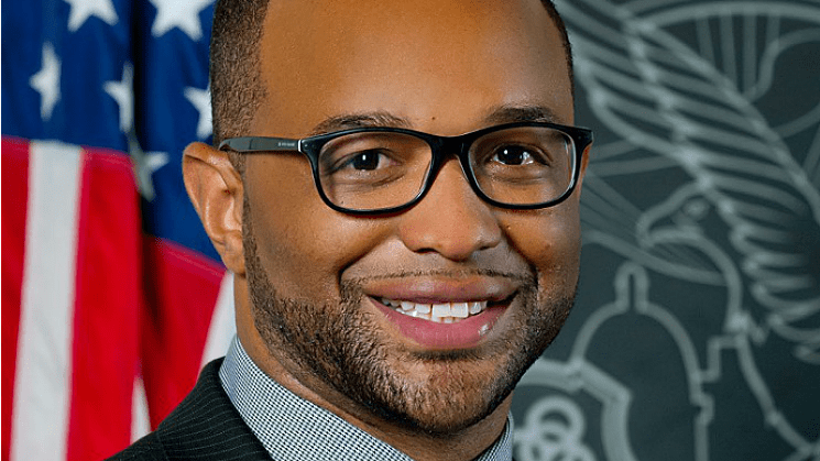 Who Owns an Elected City Official’s Social-Media Pages?