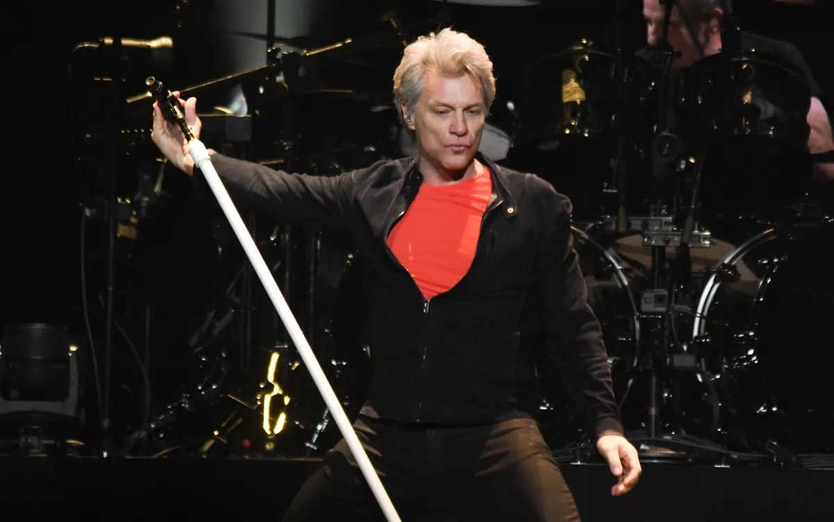 Review: Bon Jovi Ditches Spectacle for Substance