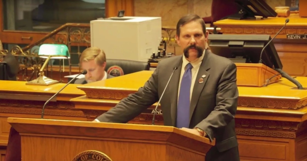 Senate Democrats Failed to Expel Republican Colleague Accused of Sexual Harassment