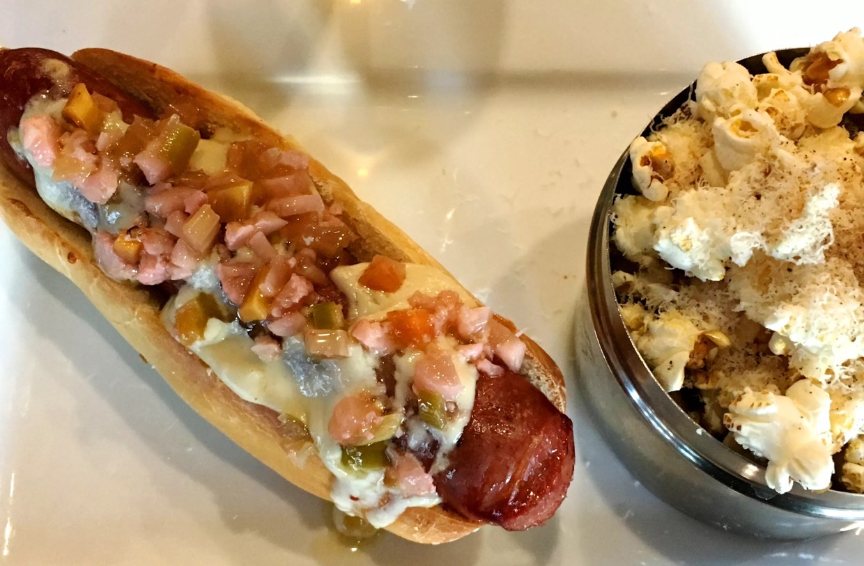 Dish of the Week: High-End Hot Dogs at Goed Zuur