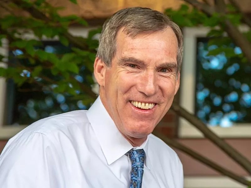 After Growing Up in Politics, Doug Robinson Gets Into the Game