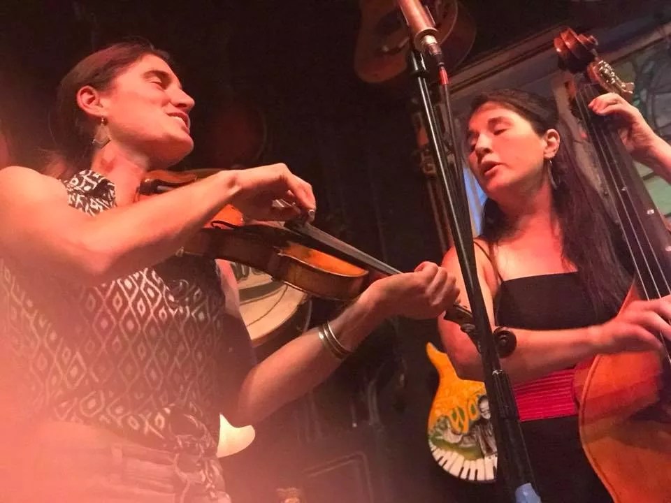 Lizzy Plotkin and Natalie Spears Listen to the Earth