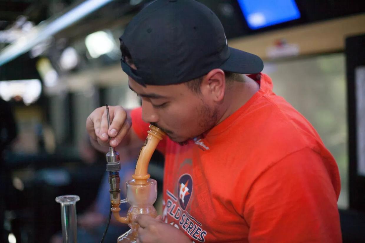 Colorado Dispensaries Break Records With July Sales