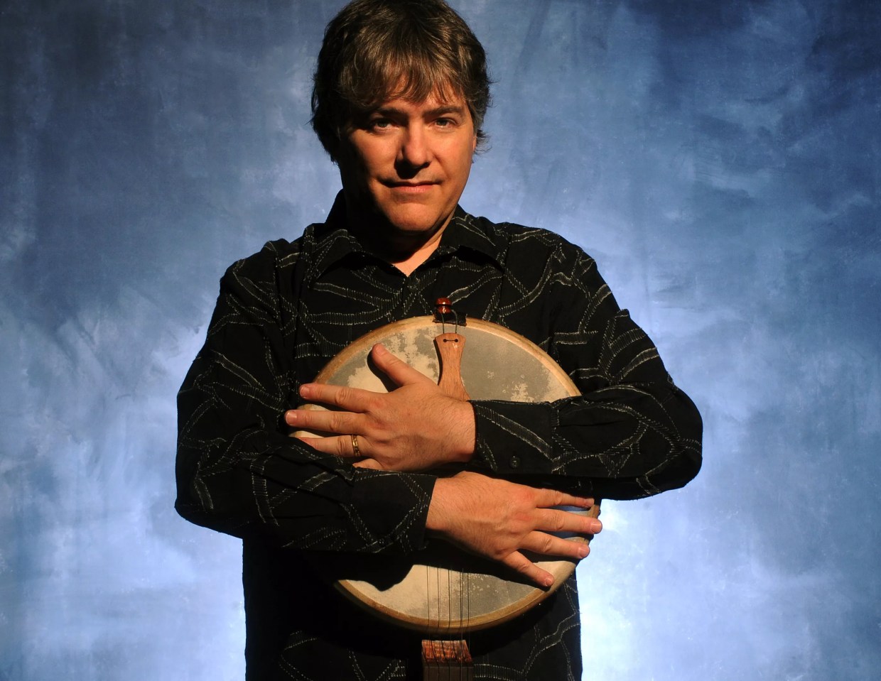 Béla Fleck Will Join the Colorado Symphony for a Red Rocks Concert