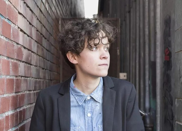 Singer-Songwriter Jenny LaJoye Is Making Room for People to Listen