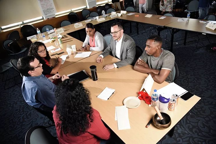 City Council Trio Moves to Strengthen Cop and Sheriff Investigator