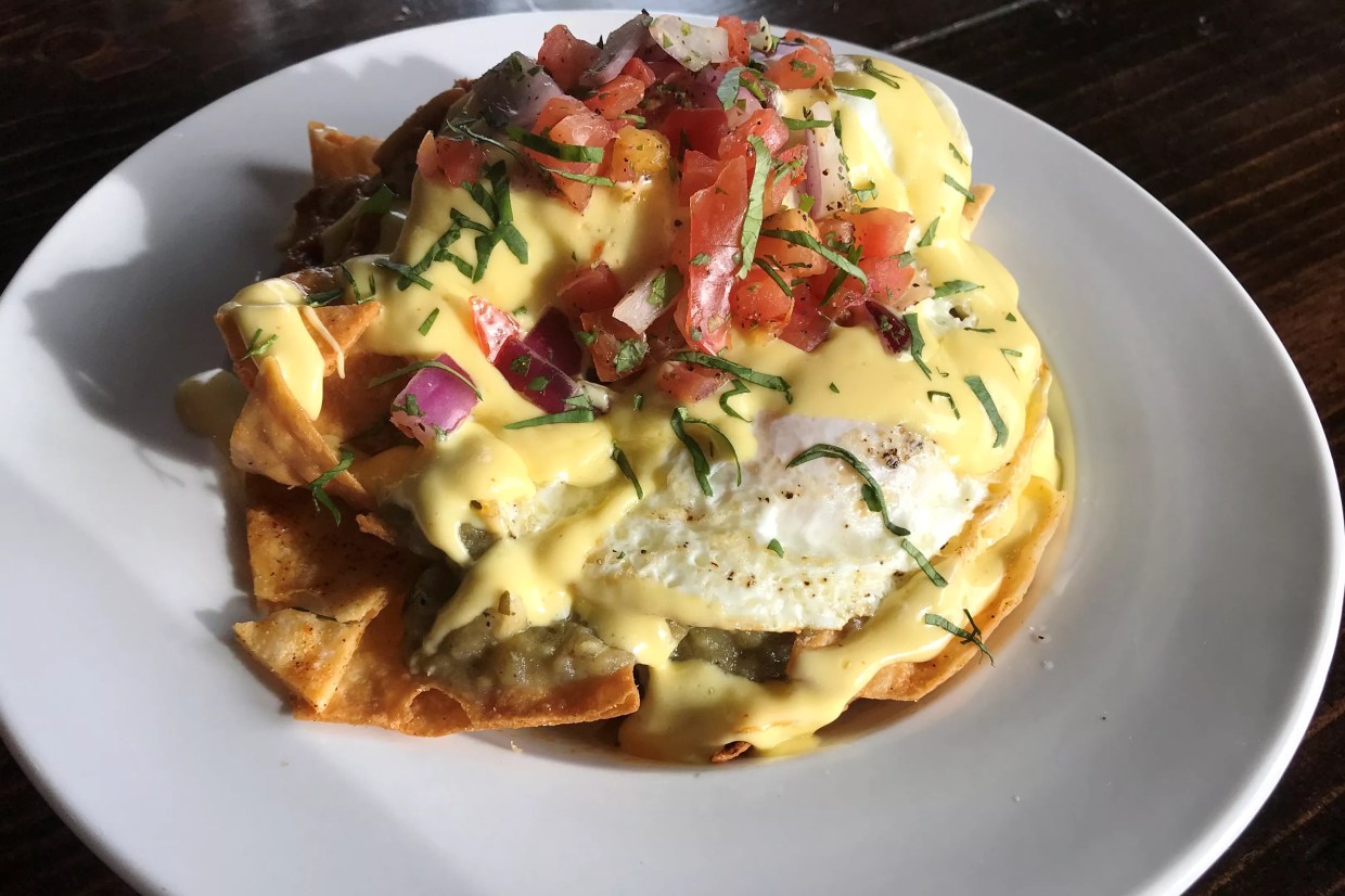 Brunch at This Englewood Bar Is Filled With Whiskey and Biscuits
