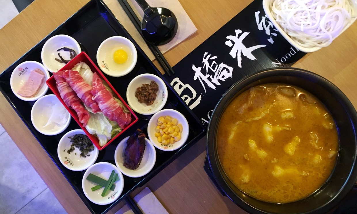 Aurora Gets Its First Yunnanese Rice Noodle Specialist