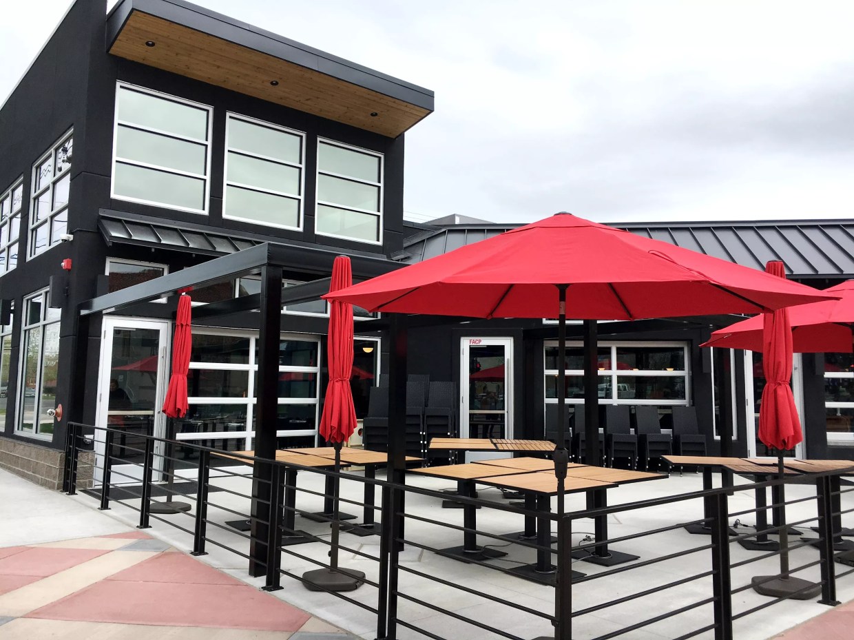 There’s an Art to Eating on Santa Fe Drive