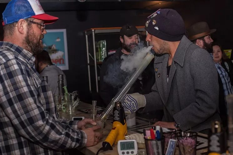 Study: Frequent Marijuana Users Make Riskier Decisions