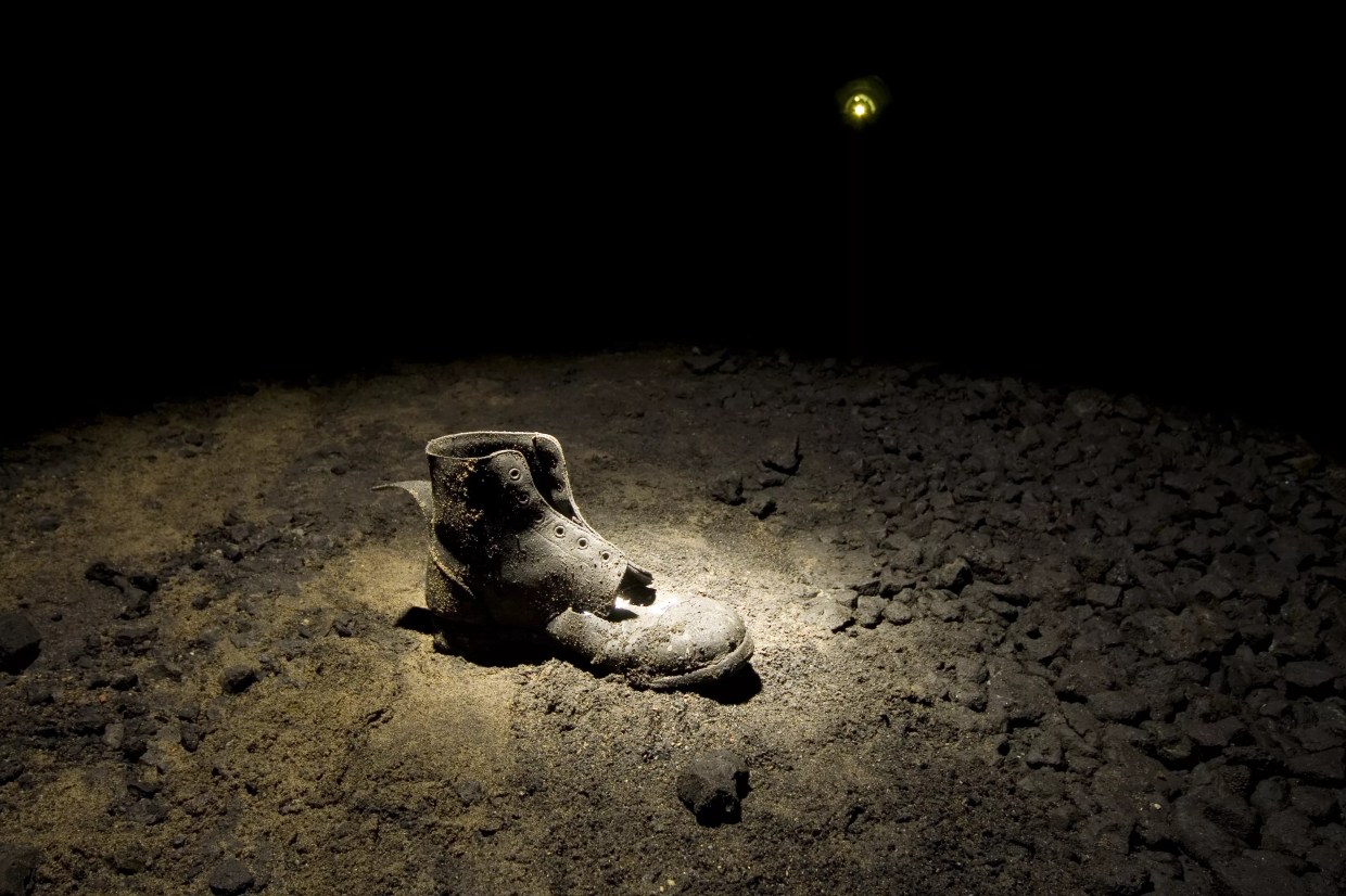 Rally Outside GEO Facility Will Protest Immigrant Deaths in Detention, Desert