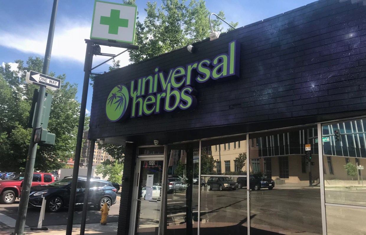 Denver Dispensary Universal Herbs Issues Mold Recall