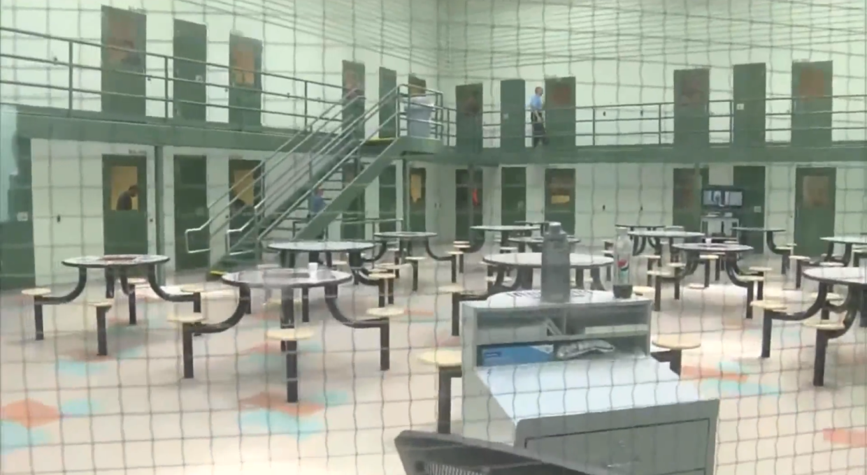 Aurora Immigration Court Shuts Down Hearings After Major COVID Outbreak