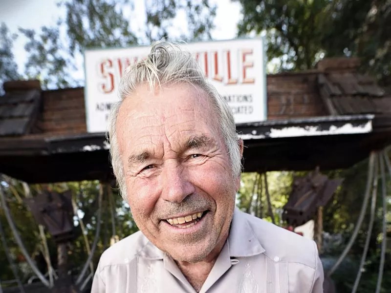 Is the Swetsville Zoo Doomed to Extinction?