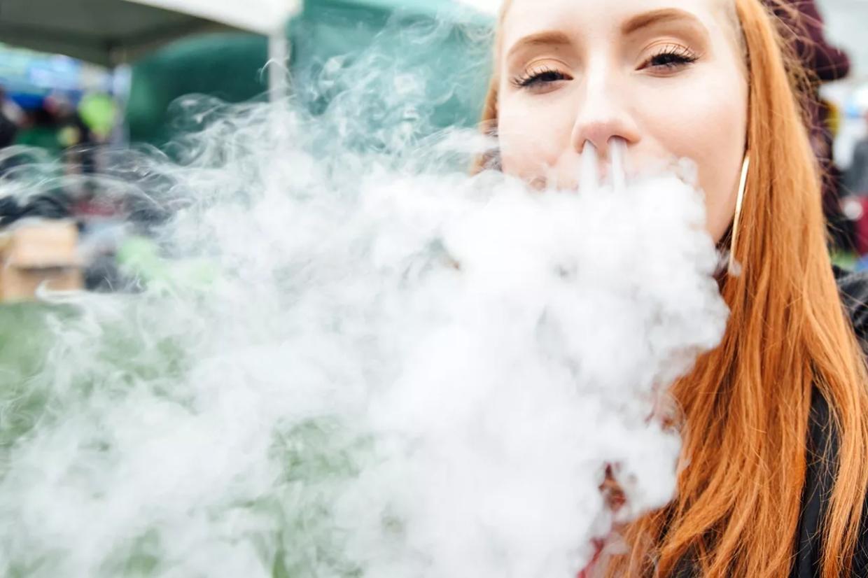 Safety of Vaping Cannabis Oil Challenged as Hospital Cases Continue