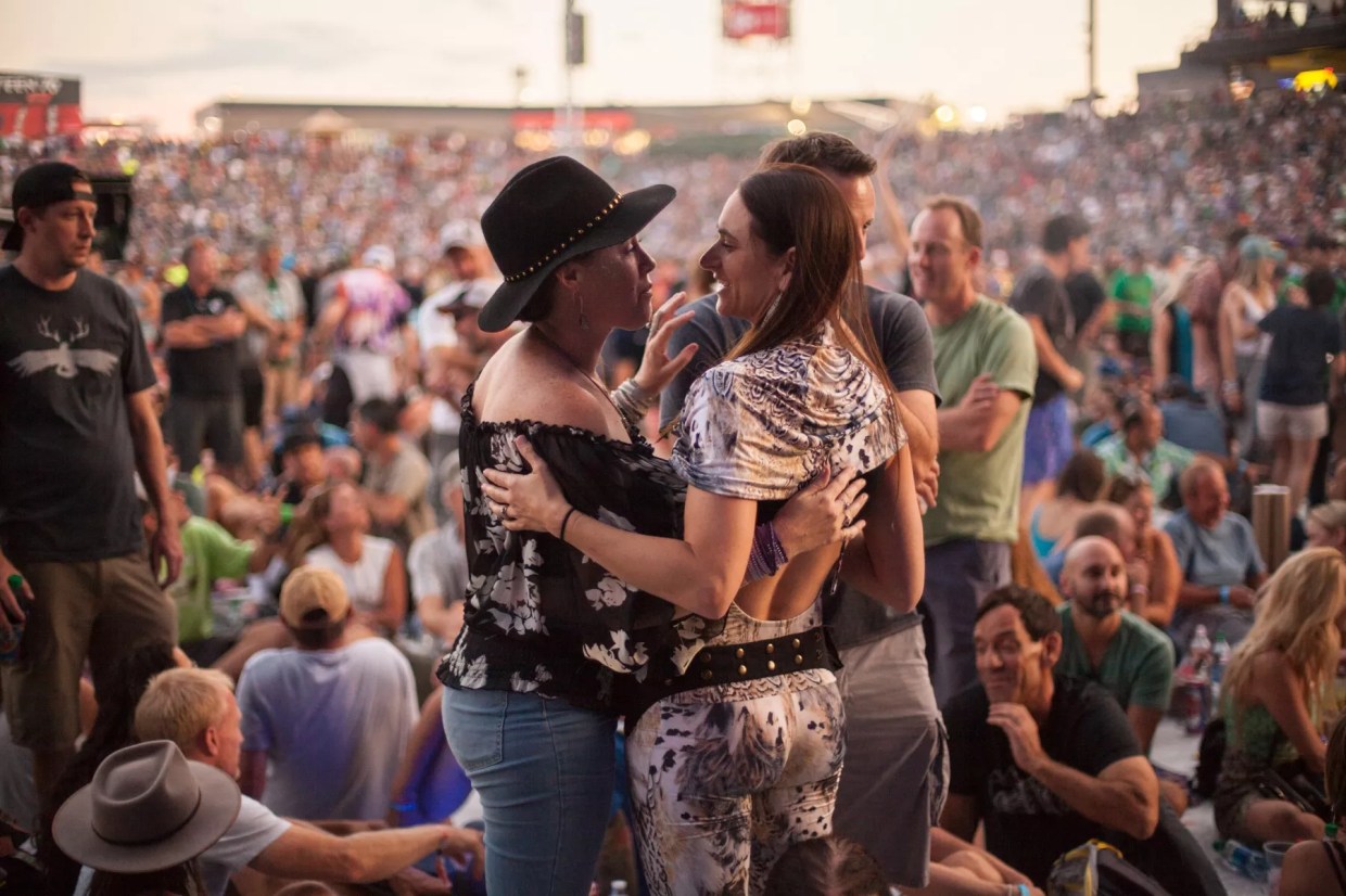 Reader: Who Wrote Your Phish Review? Trump?