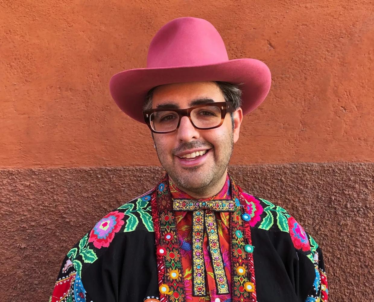 <i>Advanced Style</i>‘s Ari Seth Cohen Talks About Fashion and Endless Love