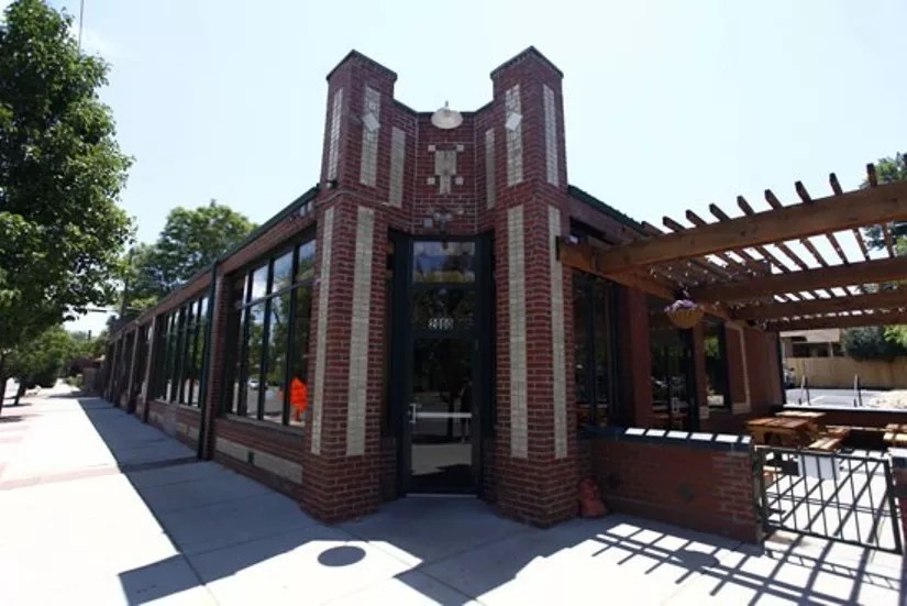 Remembering M & D’s BBQ and Mack Shead Sr., Who Passed Last Week