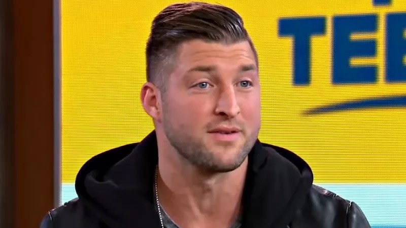 Funniest Tweets About Just-Married Tim Tebow No Longer Being a Virgin