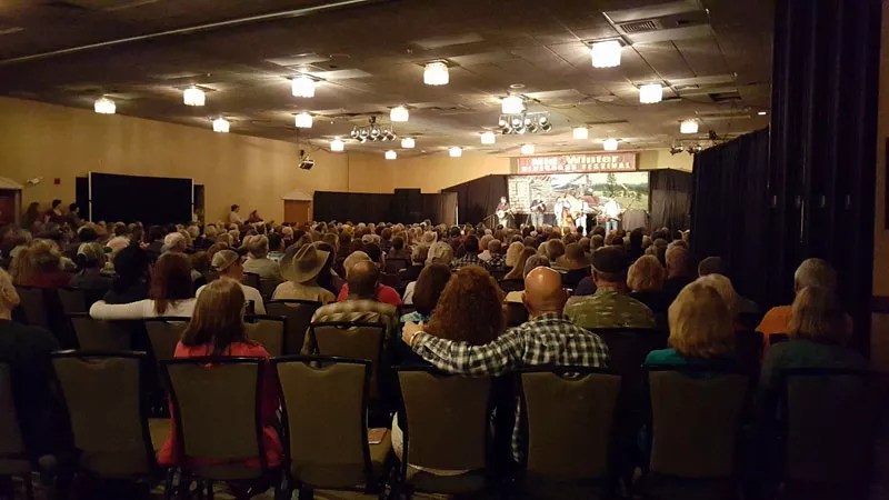 Warm Up at the Midwinter Bluegrass Festival