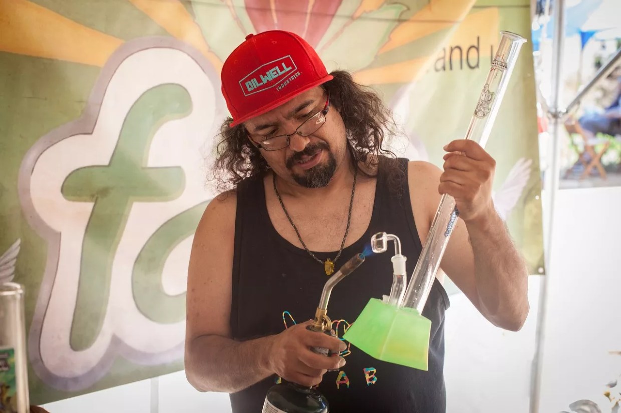 Social Marijuana Consumption Slowly Making Headway in Colorado