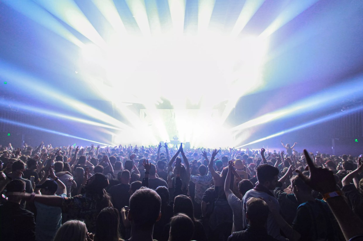 AEG, Live Nation Respond to Colorado’s 250-Capacity Event Cancellations